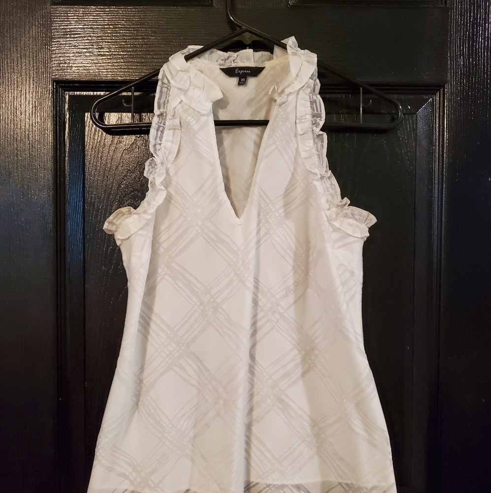 Super cute tank!